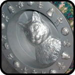 Gumball Machine Shaped Kitty Cat Feeder